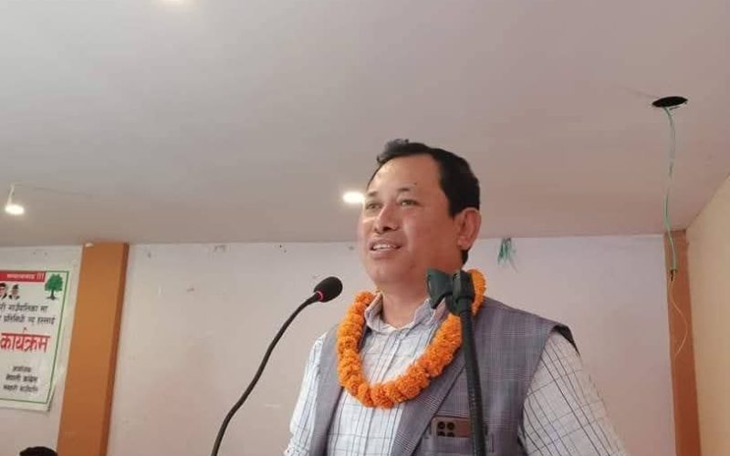 केन्द्रीय सभापति गगन थापाको घर जाने बाटो अवरोध गरिएको भन्दै कांग्रेस मकवानपुरका सभापति लामाद्वारा घोर आपत्ति, छानबिनको माग