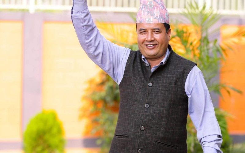 नेता थपलियाको स्वास्थ्यबारे भ्रामक समाचार फैलाइएको महेश बस्नेतको दाबी, तथ्यमा विश्वास गर्न आग्रह