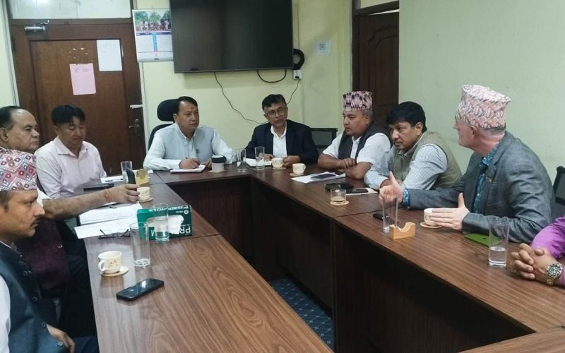 भोटेकोशी बाढी: बेलिब्रिज र झोलुङ्गे पुल हालेर सडक खुलाउन बागमती सरकारको सर्वदलीय निर्णय!
