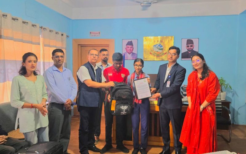 क्यानोपी नेपालद्वारा हेटौंडाका उत्कृष्ट बाल कथाकारहरूलाई छात्रवृत्ति प्रदान