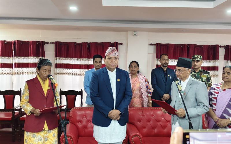 बागमती प्रदेशमा मन्त्रिपरिषद् विस्तार: कृषि मन्त्रीमा आलेमगरद्वारा शपथ ग्रहण